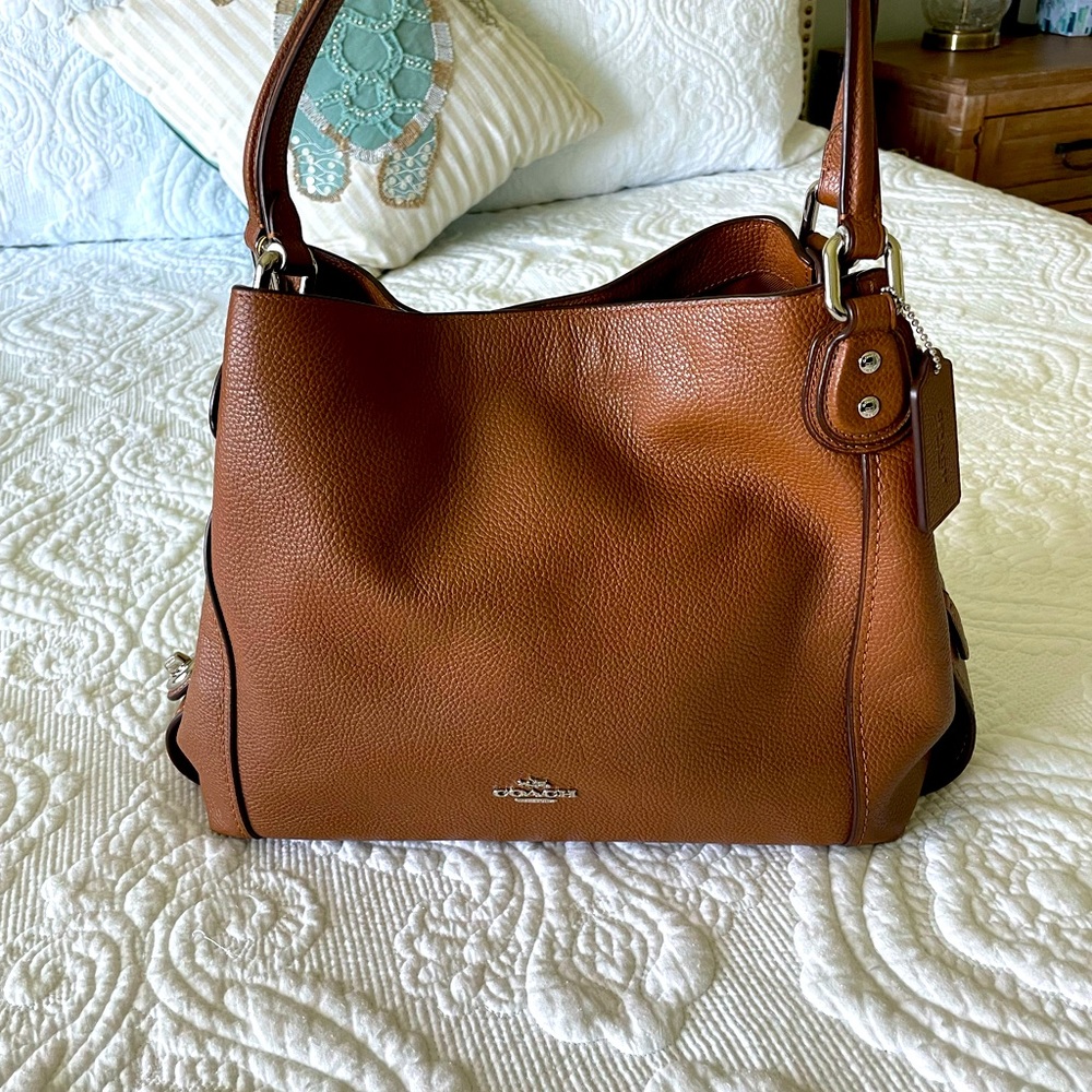 Coach pebbled leather Edie 31 shoulder bag barely used no marks